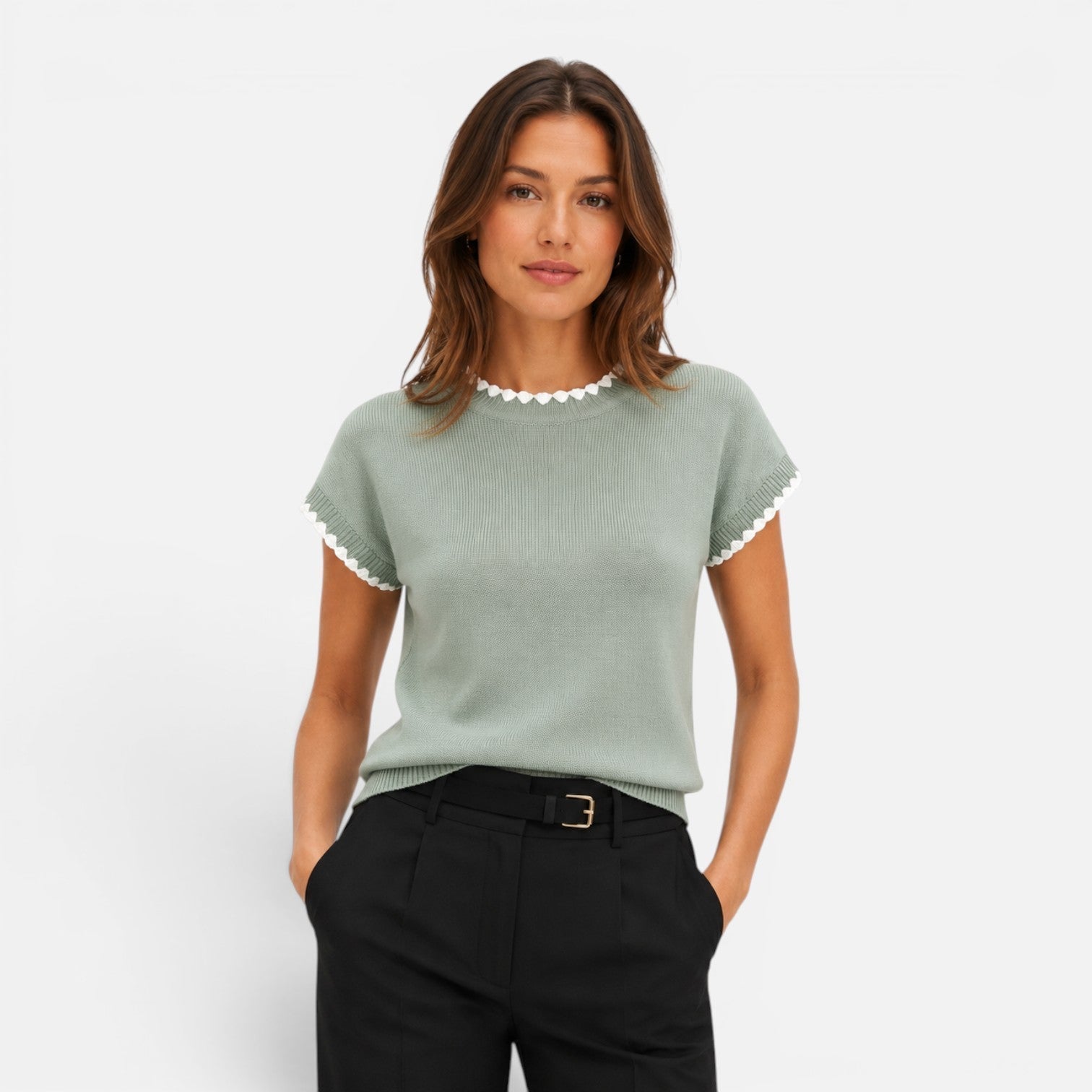 Women's Contrast Trim Knit Top Short Sleeve Relaxed Fit